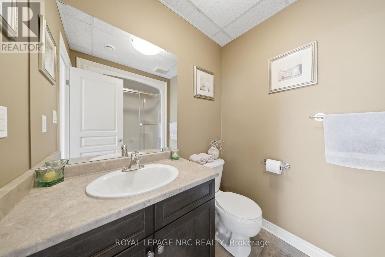 












8684 MCGARRY DRIVE

,
Niagara Falls (Forestview),




Ontario
L2H3N7

