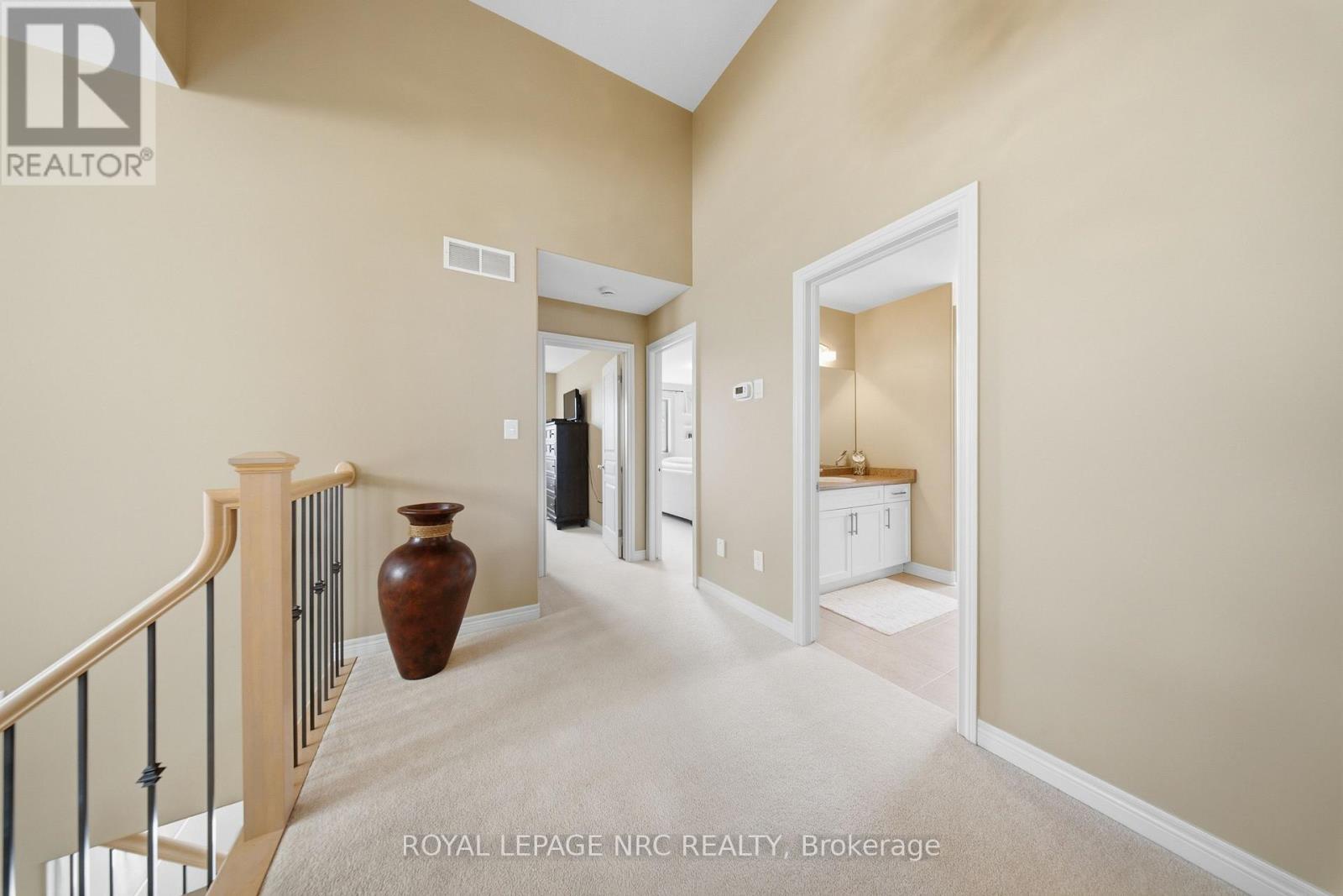 












8684 MCGARRY DRIVE

,
Niagara Falls (Forestview),




Ontario
L2H3N7

