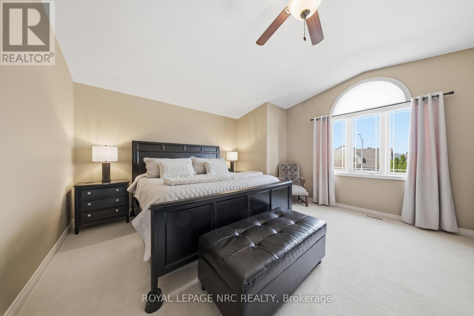 












8684 MCGARRY DRIVE

,
Niagara Falls (Forestview),




Ontario
L2H3N7

