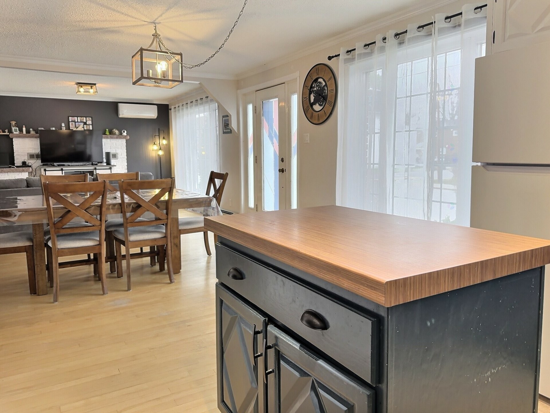 









14


Rue St-Jean-Baptiste S.

,
Ville-Marie,




QC
J9V2B1

