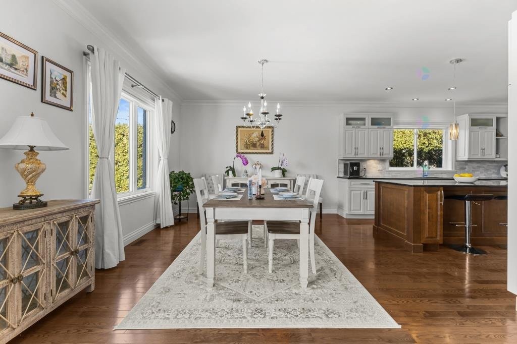 









2093


Rue Colbert

,
Saint-Bruno-de-Montarville,




QC
J3V4Y1

