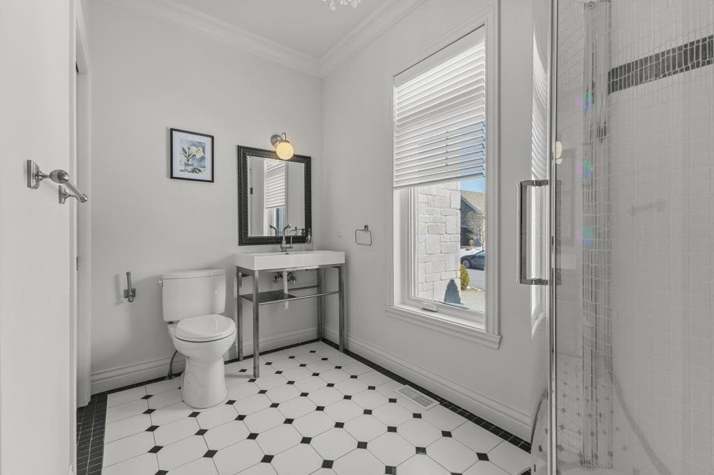 









2093


Rue Colbert

,
Saint-Bruno-de-Montarville,




QC
J3V4Y1

