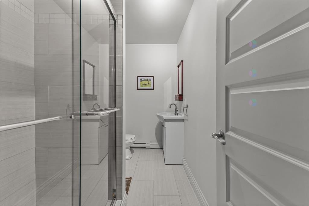 









2093


Rue Colbert

,
Saint-Bruno-de-Montarville,




QC
J3V4Y1

