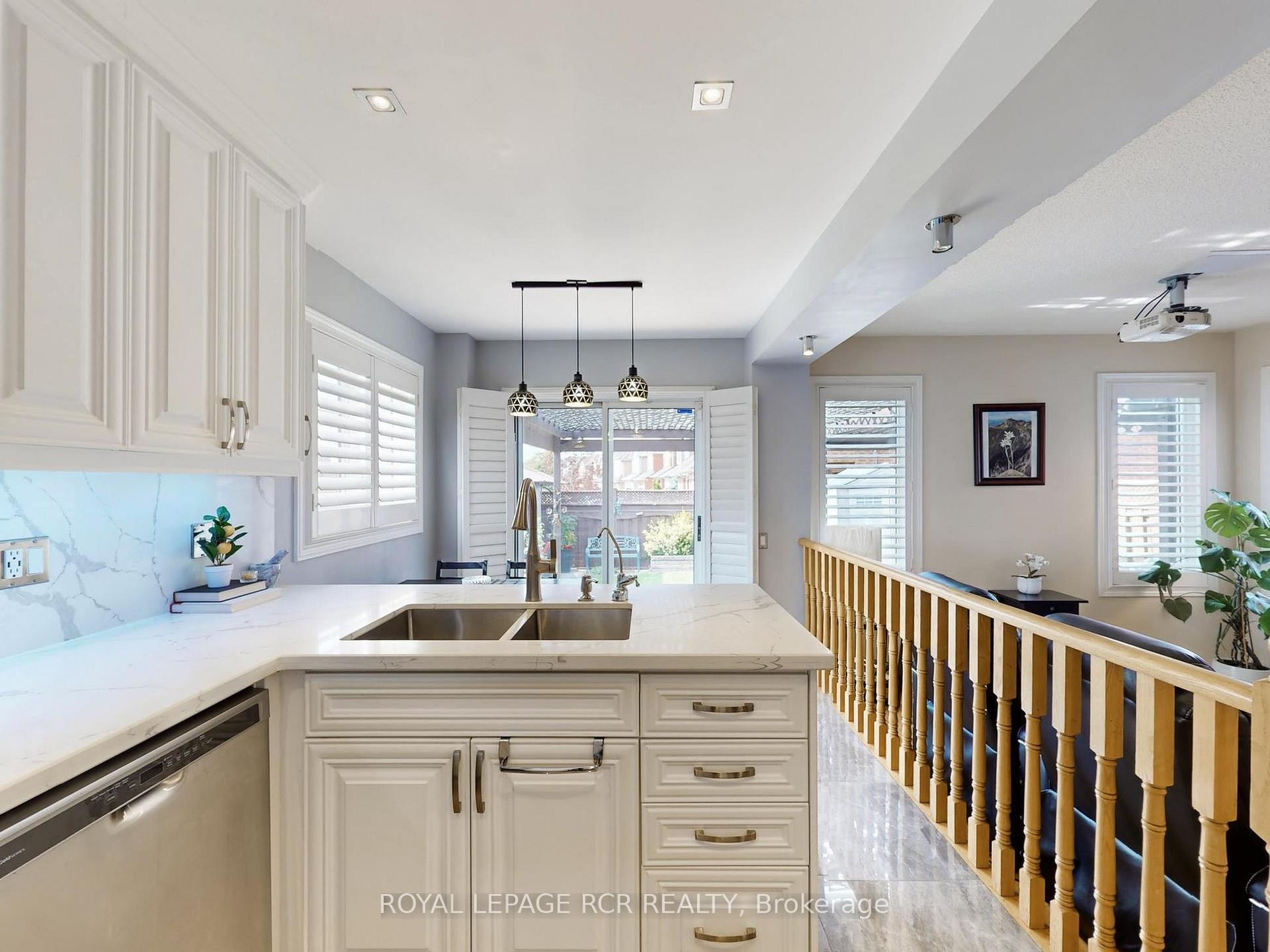 









28


Wakely

Boulevard,
Caledon,




ON
L7E 2G9

