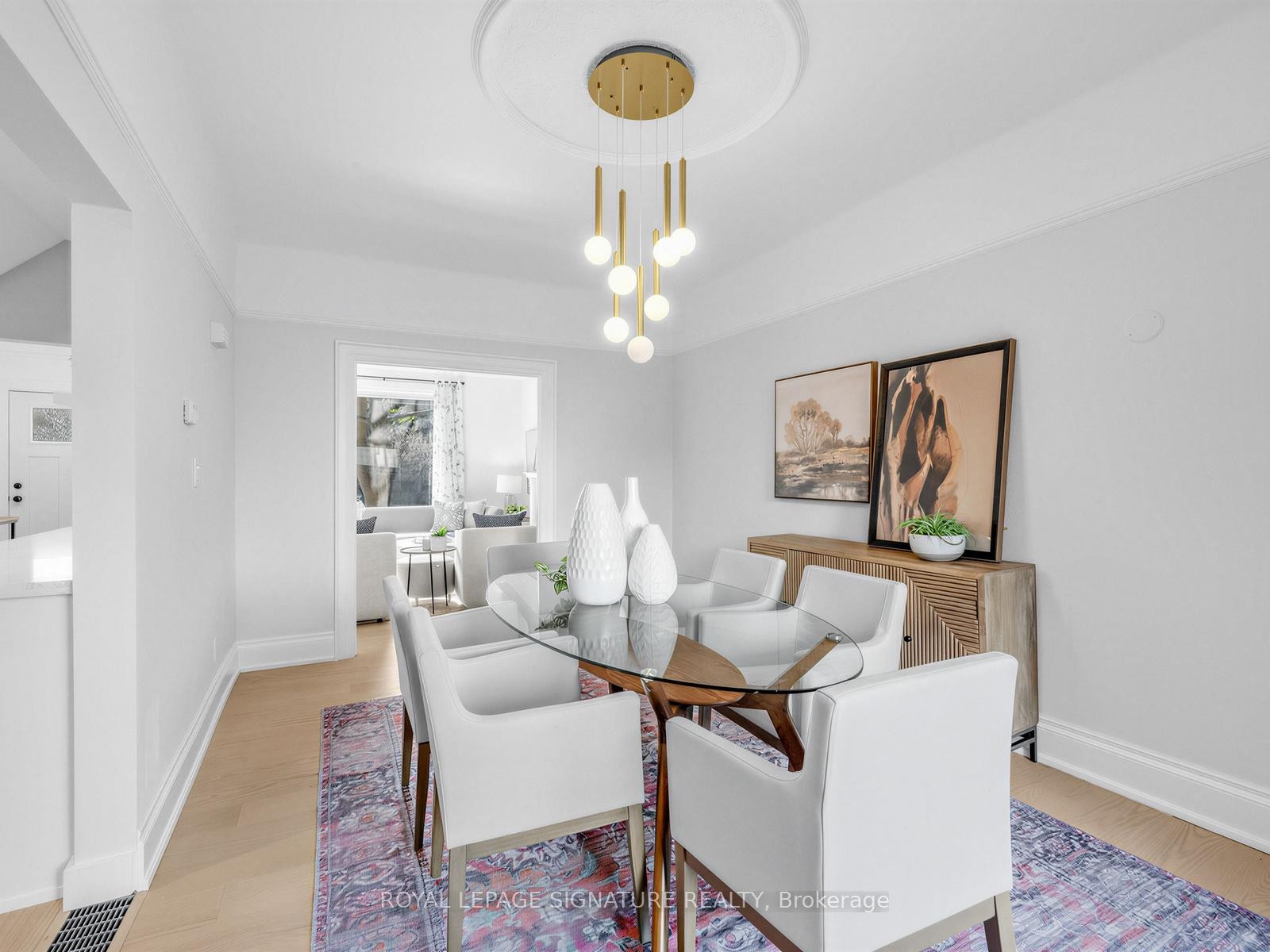 









29


Grace

Street,
Toronto,




ON
M6J 2S4

