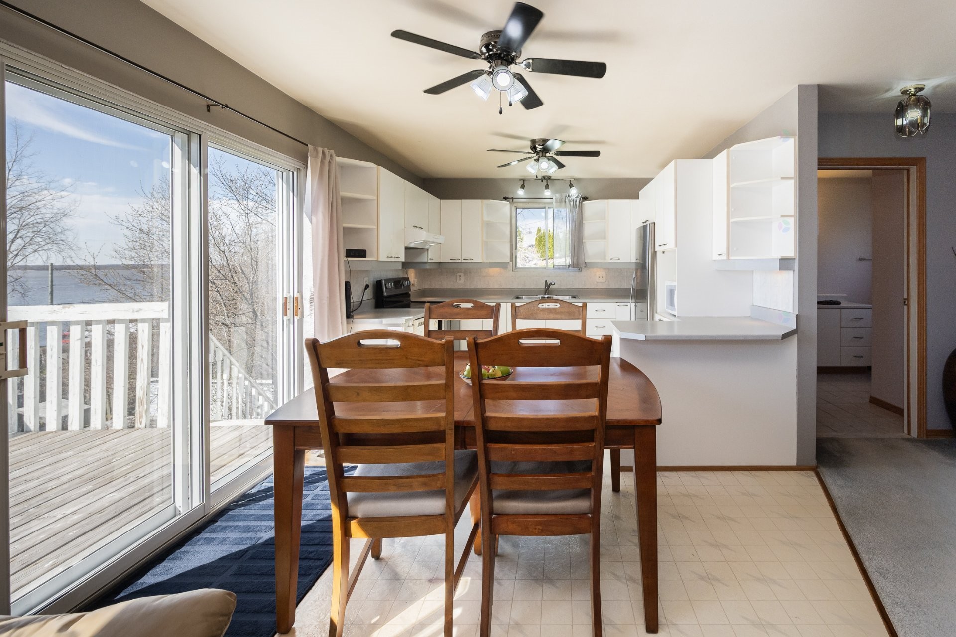 









9


159e Avenue

,
Notre-Dame-de-l'Île-Perrot,




QC
J7W0R2

