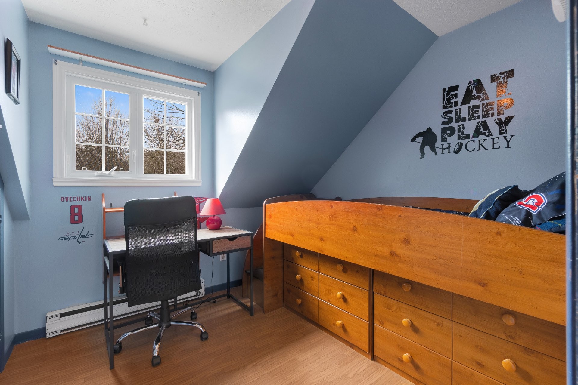









5968


Rue Frappier

,
Sherbrooke (Brompton/Rock Forest/Saint-Élie/Deauville),




QC
J1N2K2


