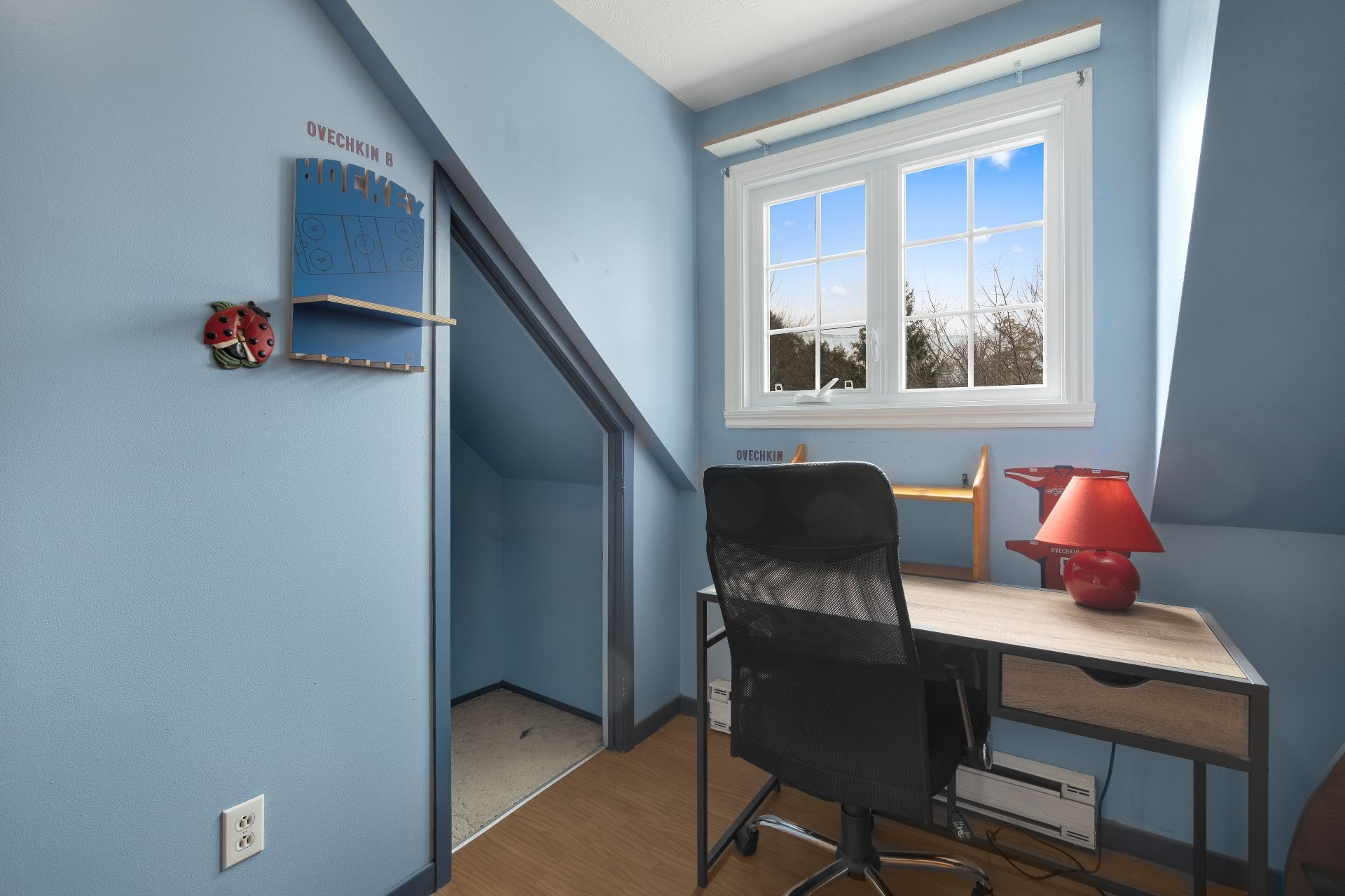 









5968


Rue Frappier

,
Sherbrooke (Brompton/Rock Forest/Saint-Élie/Deauville),




QC
J1N2K2

