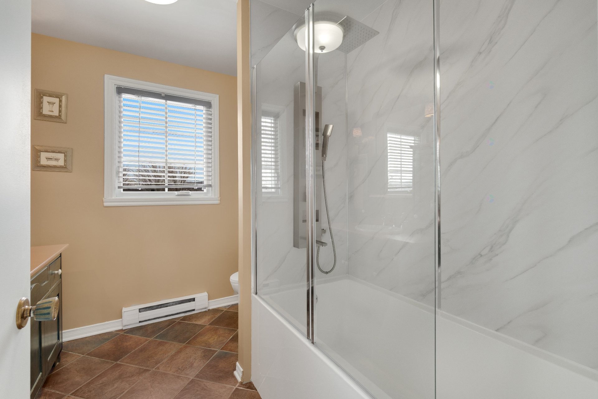 









5968


Rue Frappier

,
Sherbrooke (Brompton/Rock Forest/Saint-Élie/Deauville),




QC
J1N2K2

