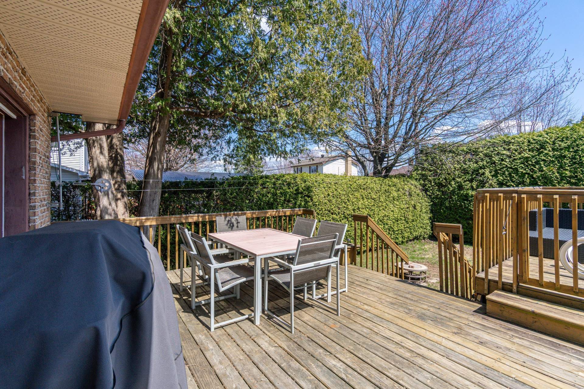 









5968


Rue Frappier

,
Sherbrooke (Brompton/Rock Forest/Saint-Élie/Deauville),




QC
J1N2K2

