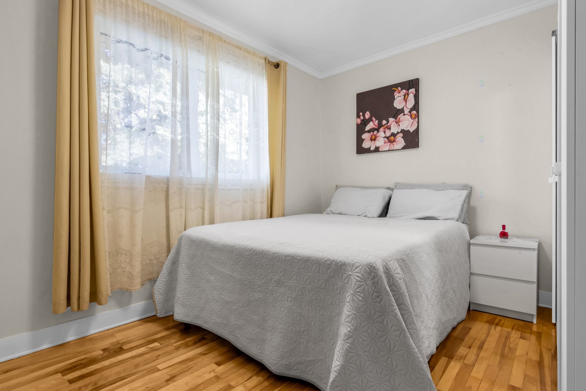 









455


Rue Flavien

,
Laval (Fabreville),




QC
H7P3A1

