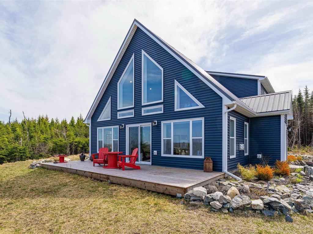 












1399 East Petpeswick Road

,
East Petpeswick,




NS
B0J 2L0

