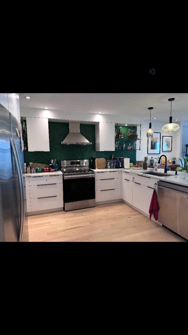 









3510


Boul. St-Joseph

, 6,
Montréal (Lachine),




QC
H8T1P7

