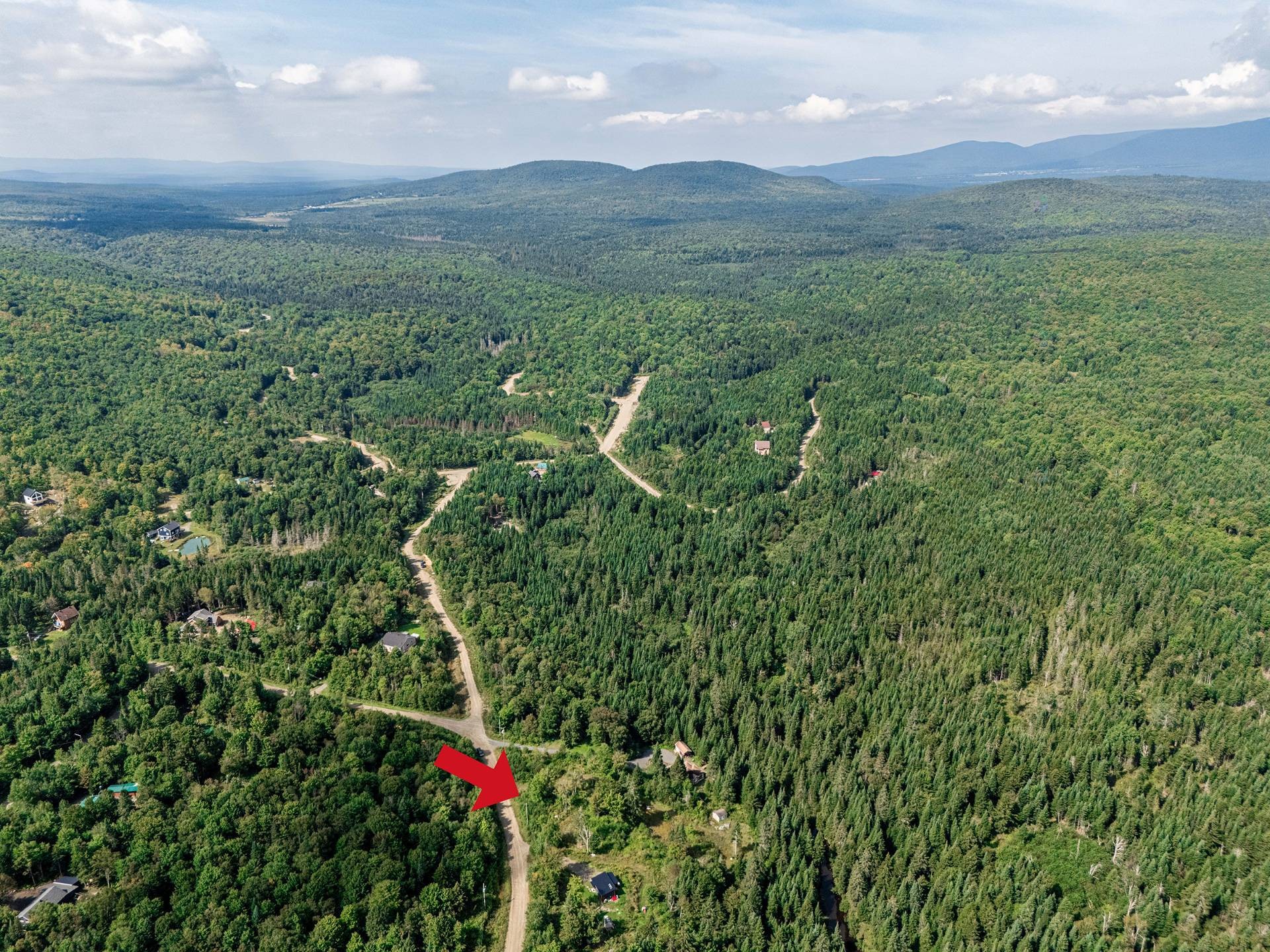 









128


Ch. du Corbeau

,
Notre-Dame-des-Bois,







QC
J0B2E0

