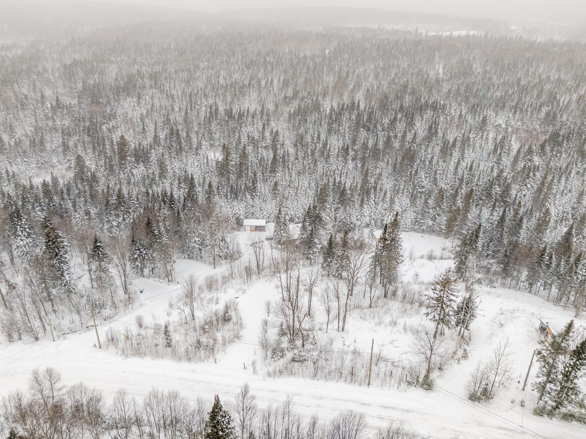 









128


Ch. du Corbeau

,
Notre-Dame-des-Bois,







QC
J0B2E0

