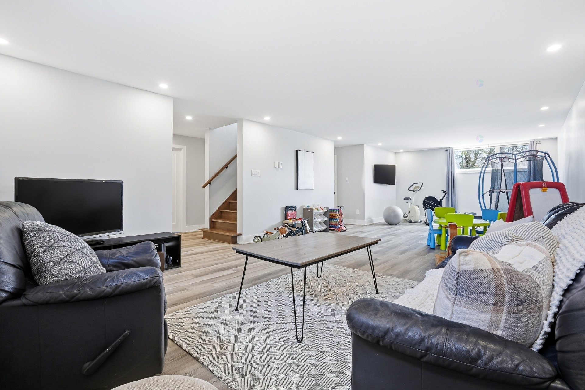 









1508


Ch. des Coteaux

,
Farnham,




QC
J2N0M2

