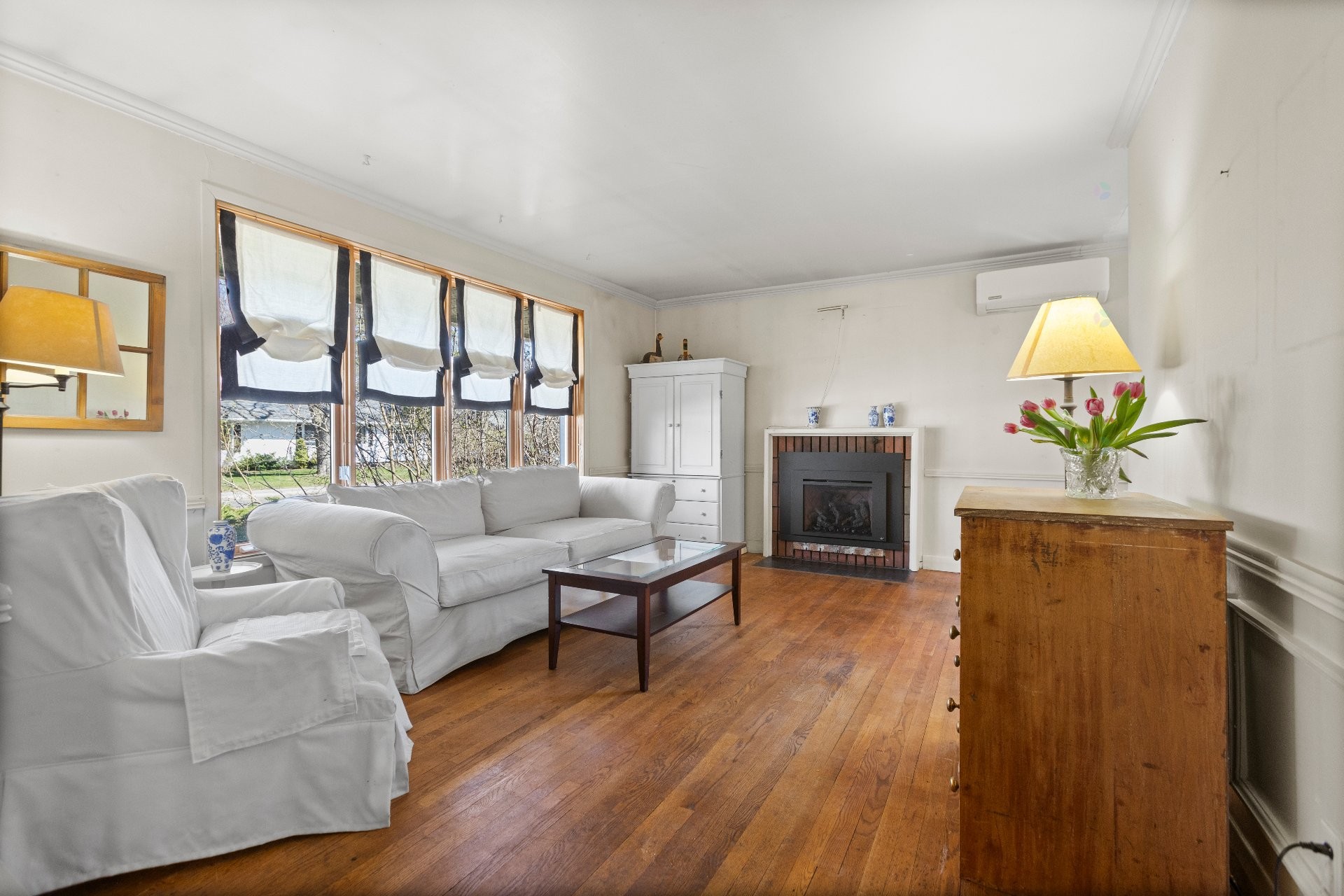 









350


Av. Stream

,
Dorval,




QC
H9S2P5

