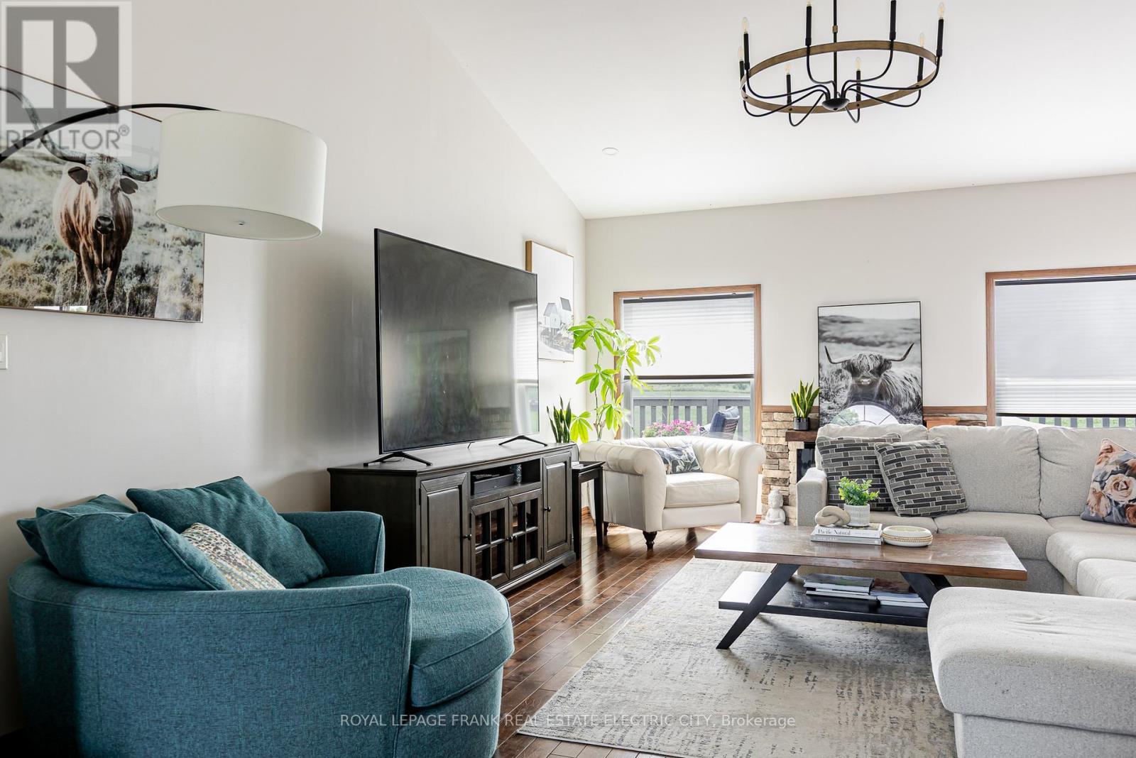












2370 ASPHODEL 10TH LINE

,
Asphodel-Norwood,




Ontario
K0L2V0

