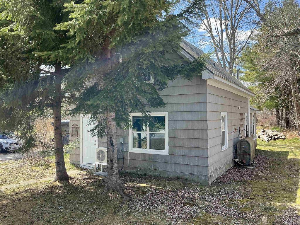 












492 Highway 8

,
Milton,




NS
B0T 1P0

