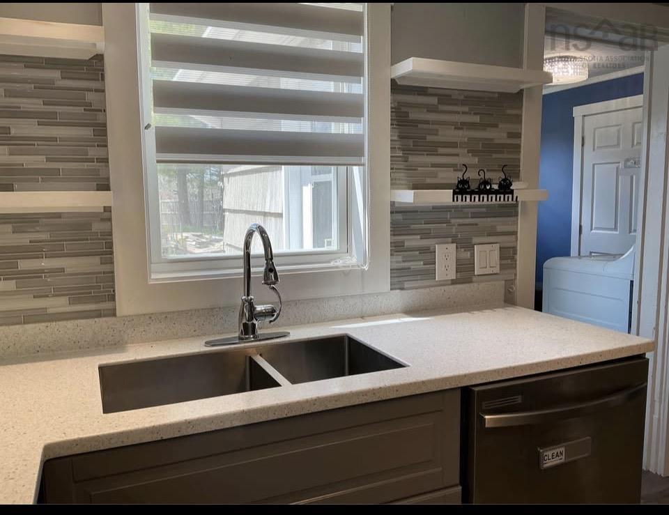 












492 Highway 8

,
Milton,




NS
B0T 1P0

