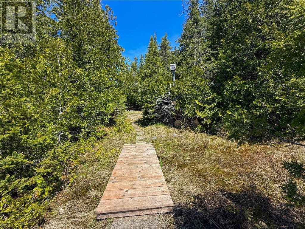 












715 Lake Huron Drive

,
Spring Bay, Manitoulin Island,







Ontario
P0P2B0

