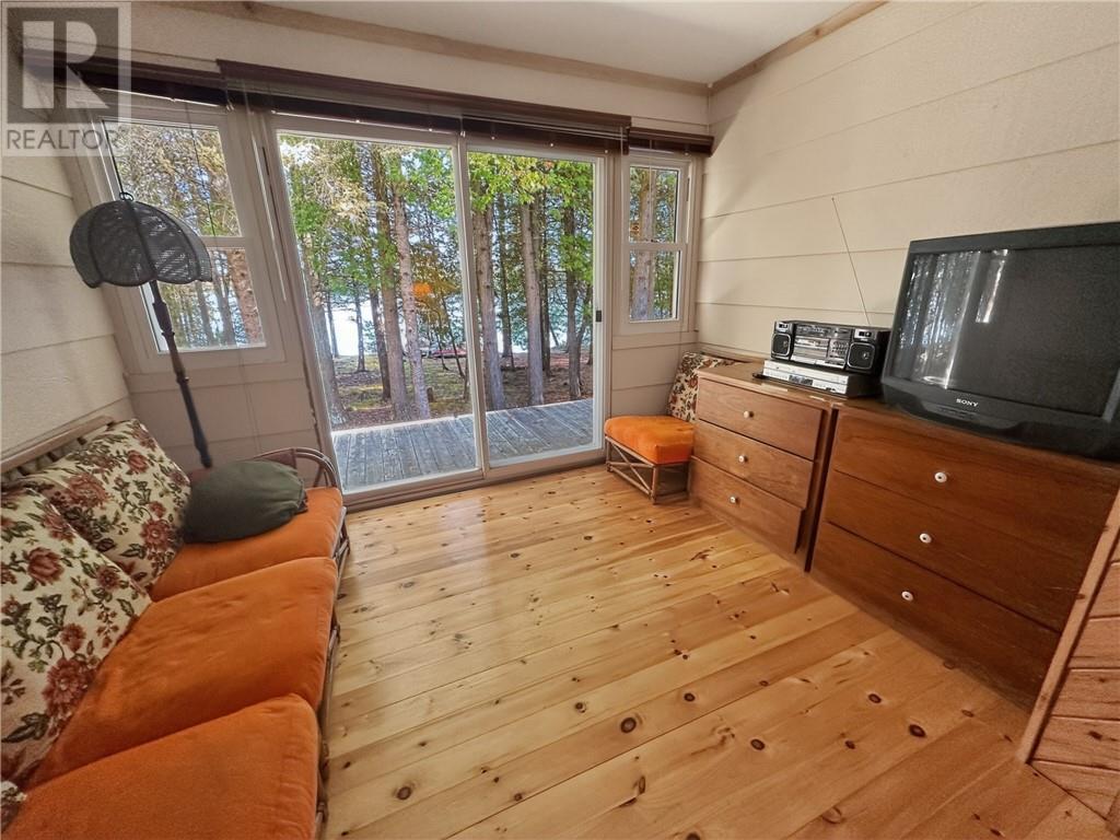 












1278 Ice Lake Drive

,
Gore Bay, Manitoulin Island,







Ontario
P0P1H0

