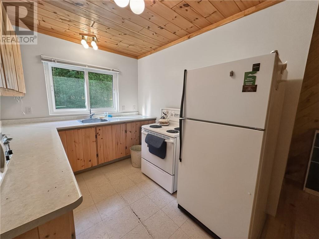 












1278 Ice Lake Drive

,
Gore Bay, Manitoulin Island,







Ontario
P0P1H0

