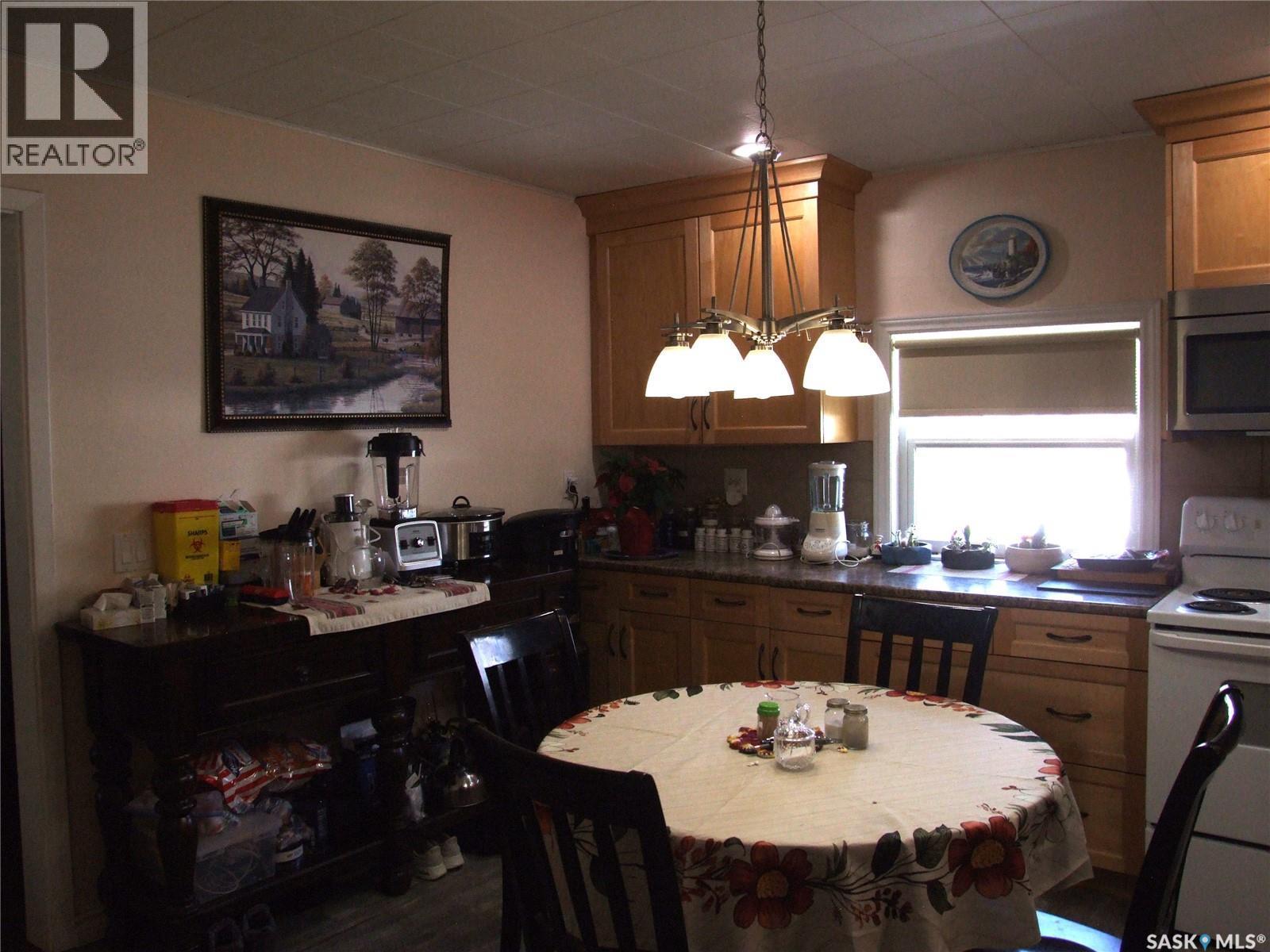 












561 Dome CRESCENT

,
Burstall,




Saskatchewan
S0N0H0

