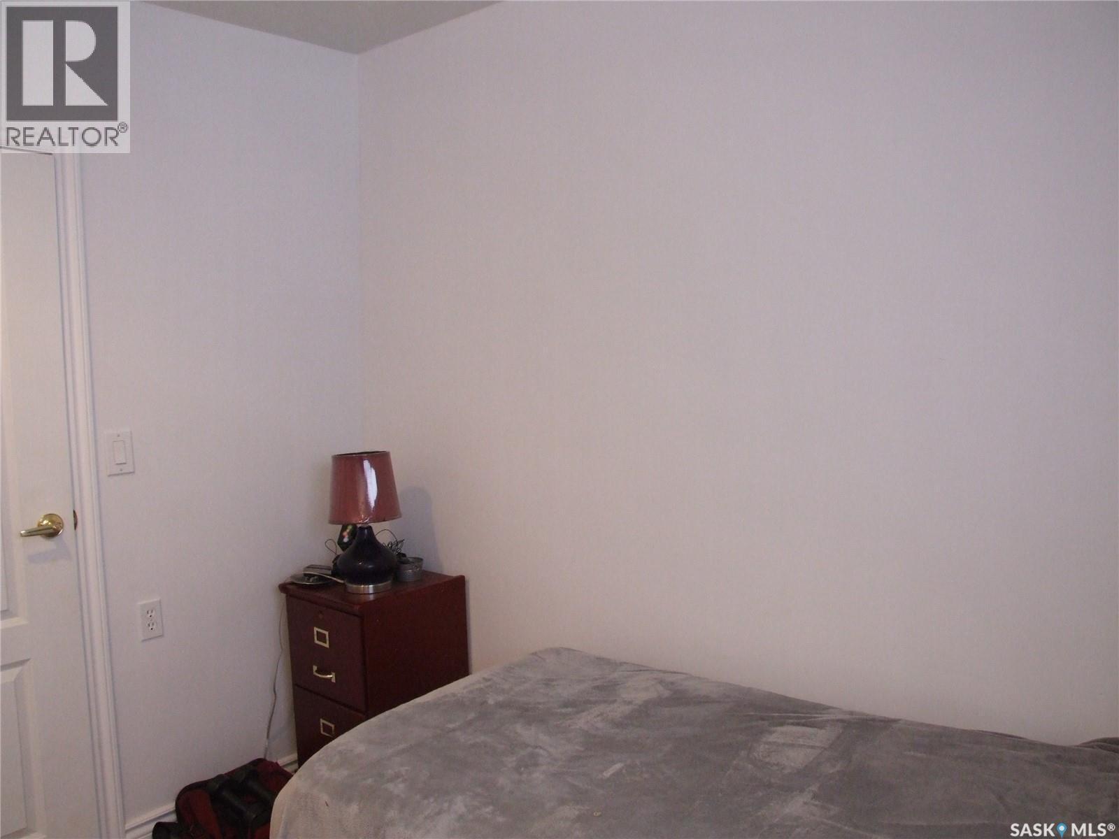 












561 Dome CRESCENT

,
Burstall,




Saskatchewan
S0N0H0

