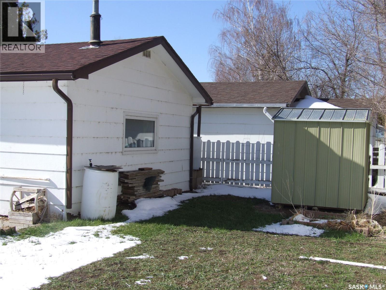 












561 Dome CRESCENT

,
Burstall,




Saskatchewan
S0N0H0

