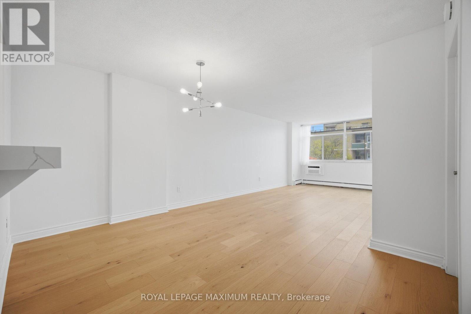 












407 - 335 LONSDALE ROAD

,
Toronto,




Ontario
M5P1R4

