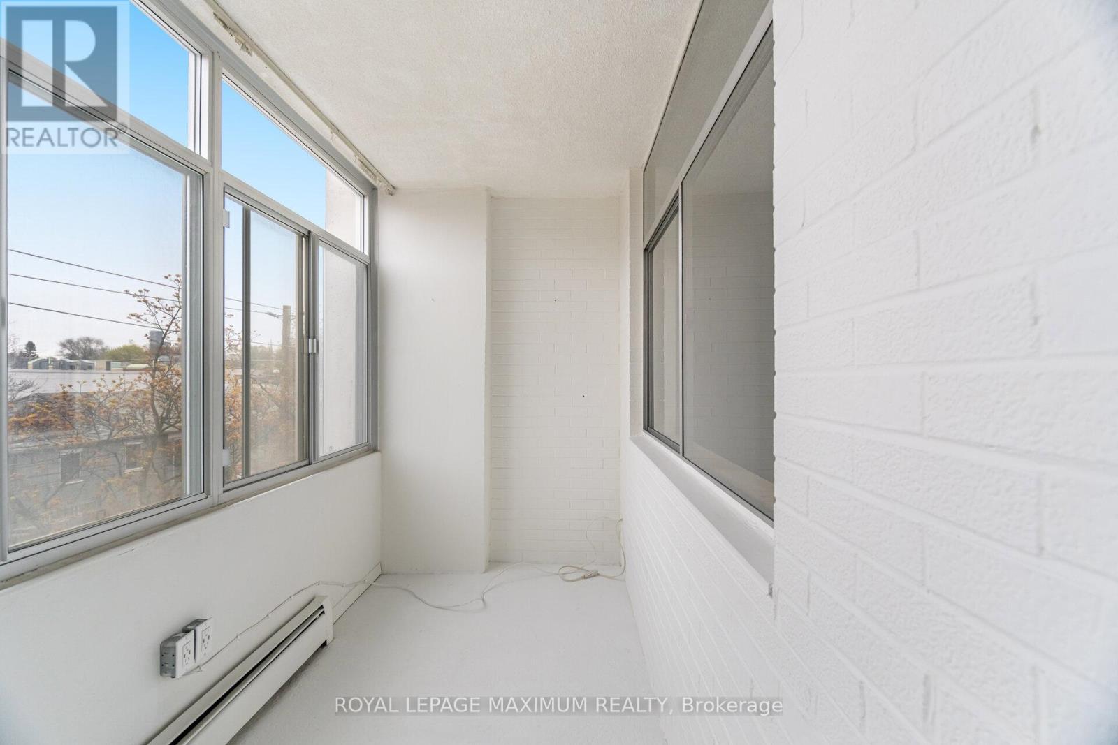 












407 - 335 LONSDALE ROAD

,
Toronto,




Ontario
M5P1R4

