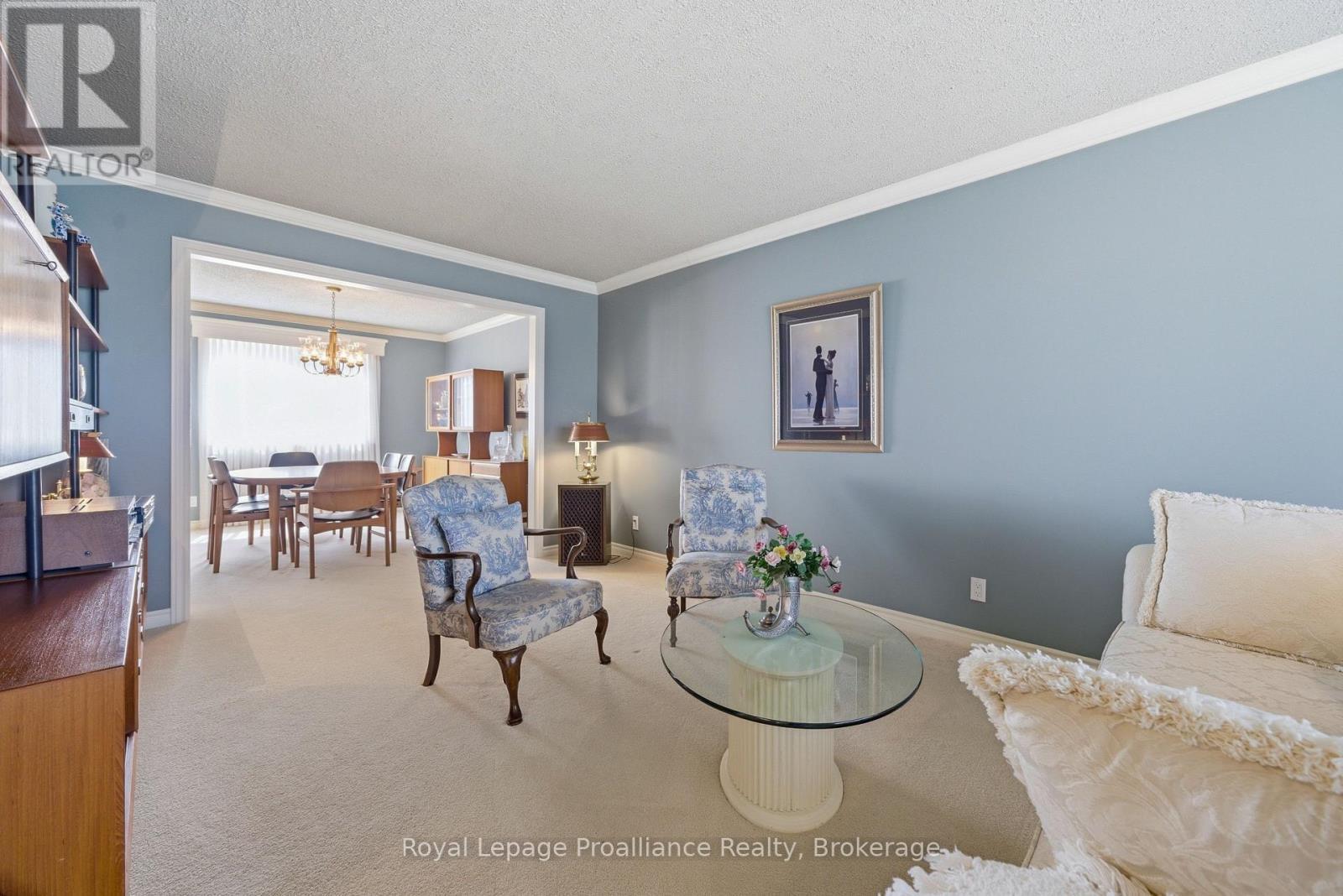 












125 TRACEY PARK DRIVE

,
Belleville (Belleville Ward),




Ontario
K8P5C7

