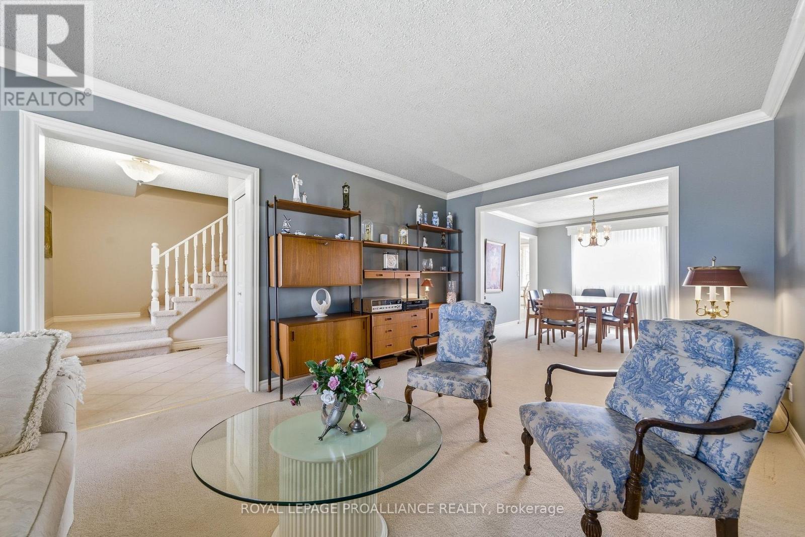 












125 TRACEY PARK DRIVE

,
Belleville (Belleville Ward),




Ontario
K8P5C7

