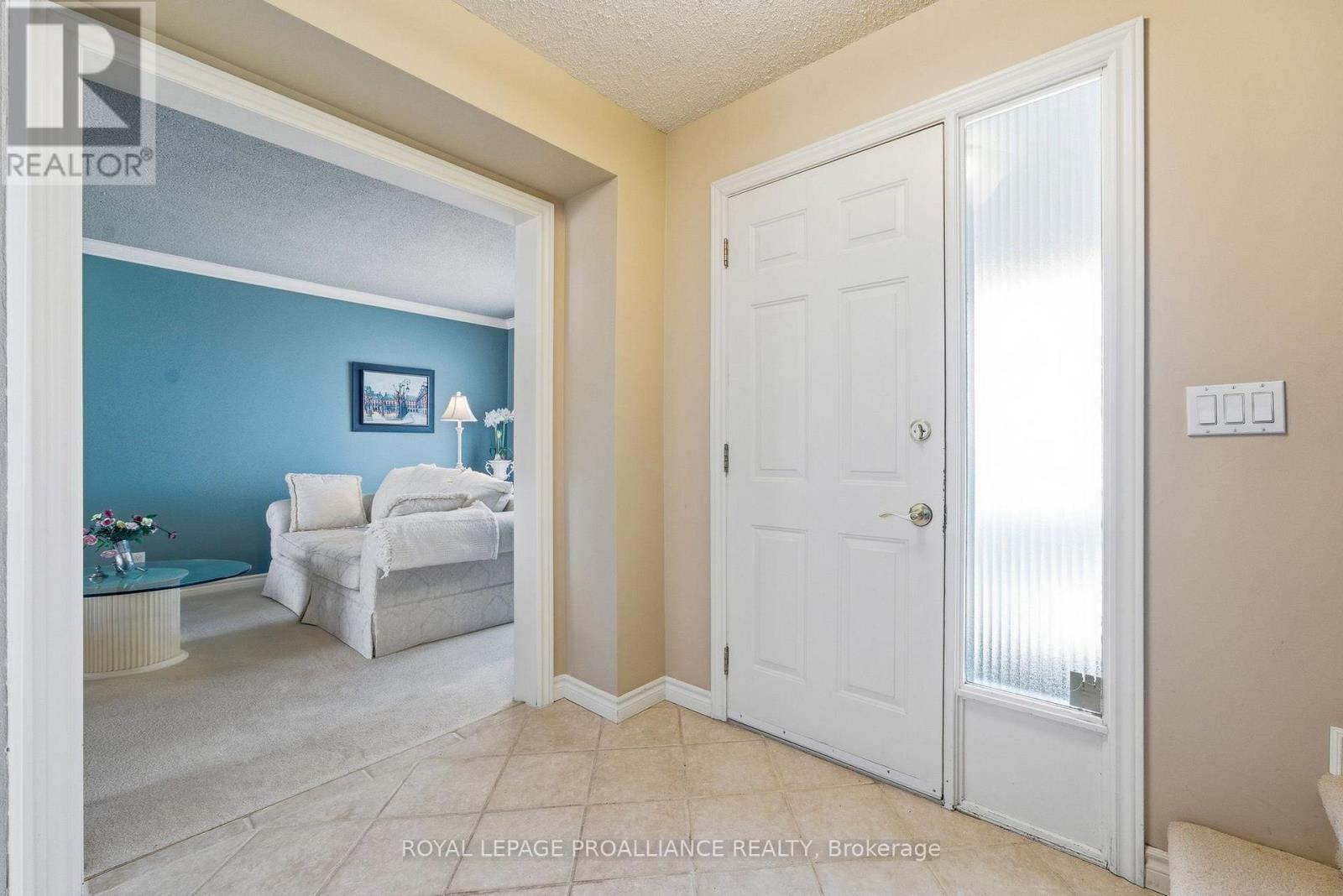 












125 TRACEY PARK DRIVE

,
Belleville (Belleville Ward),




Ontario
K8P5C7

