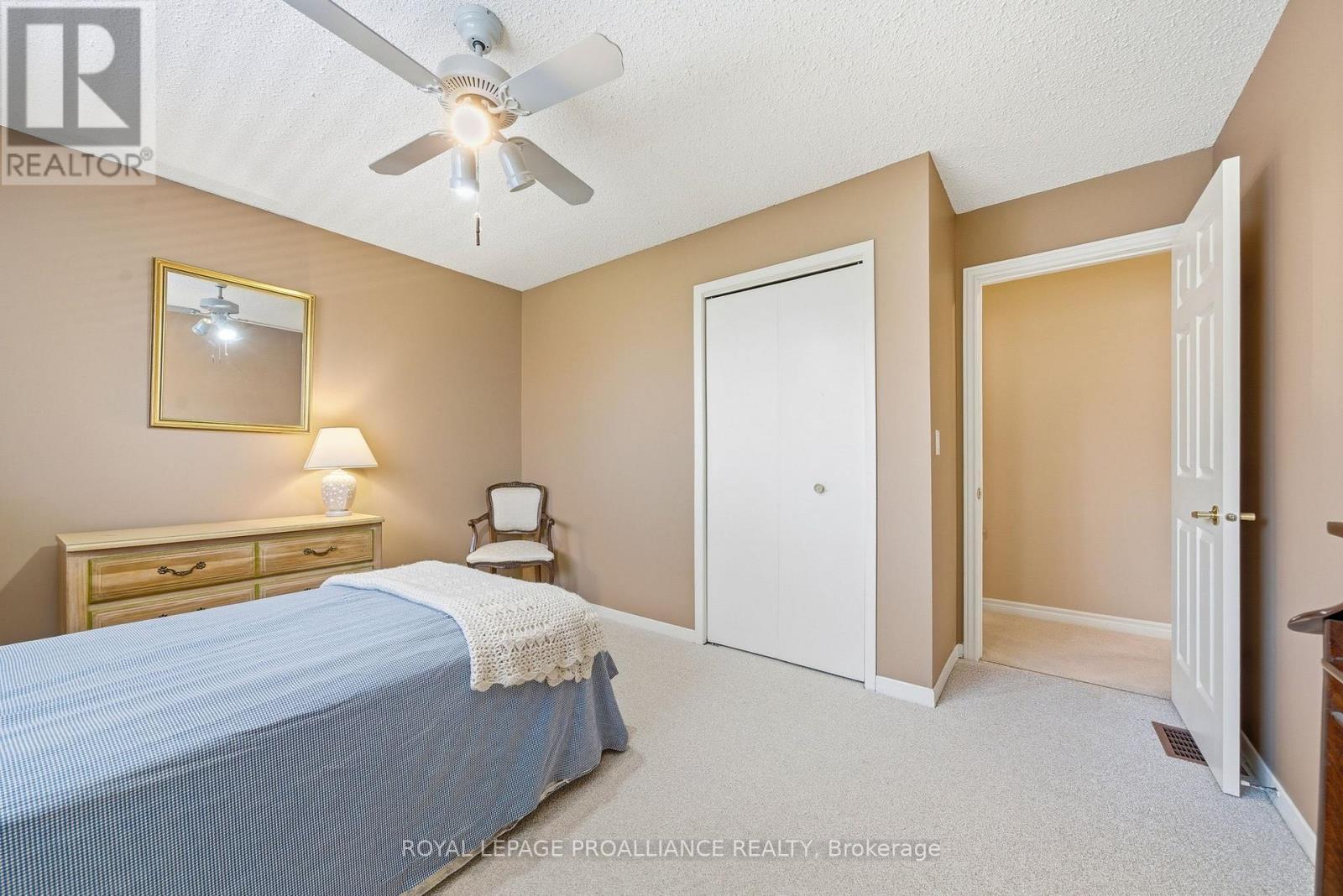 












125 TRACEY PARK DRIVE

,
Belleville (Belleville Ward),




Ontario
K8P5C7

