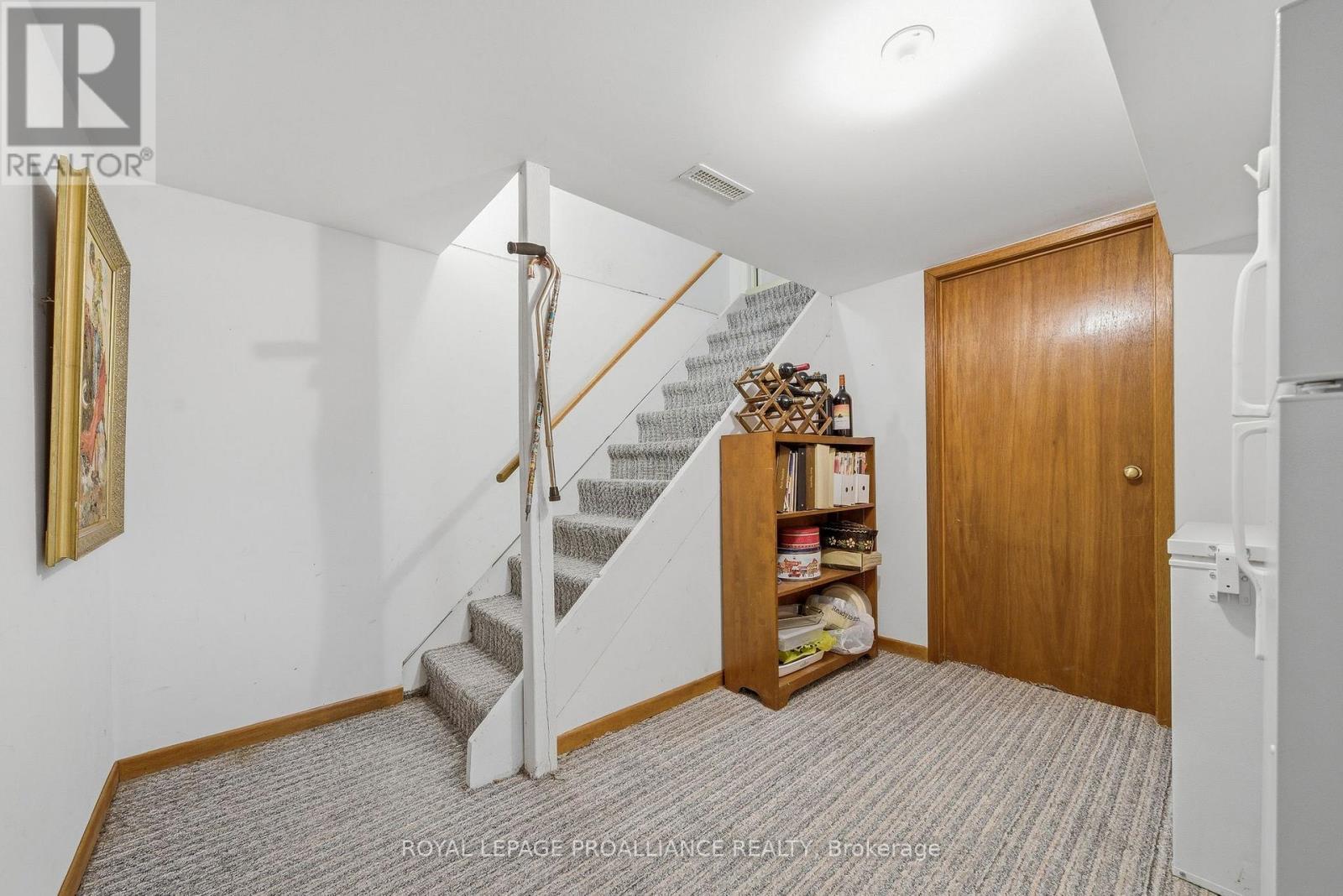 












125 TRACEY PARK DRIVE

,
Belleville (Belleville Ward),




Ontario
K8P5C7

