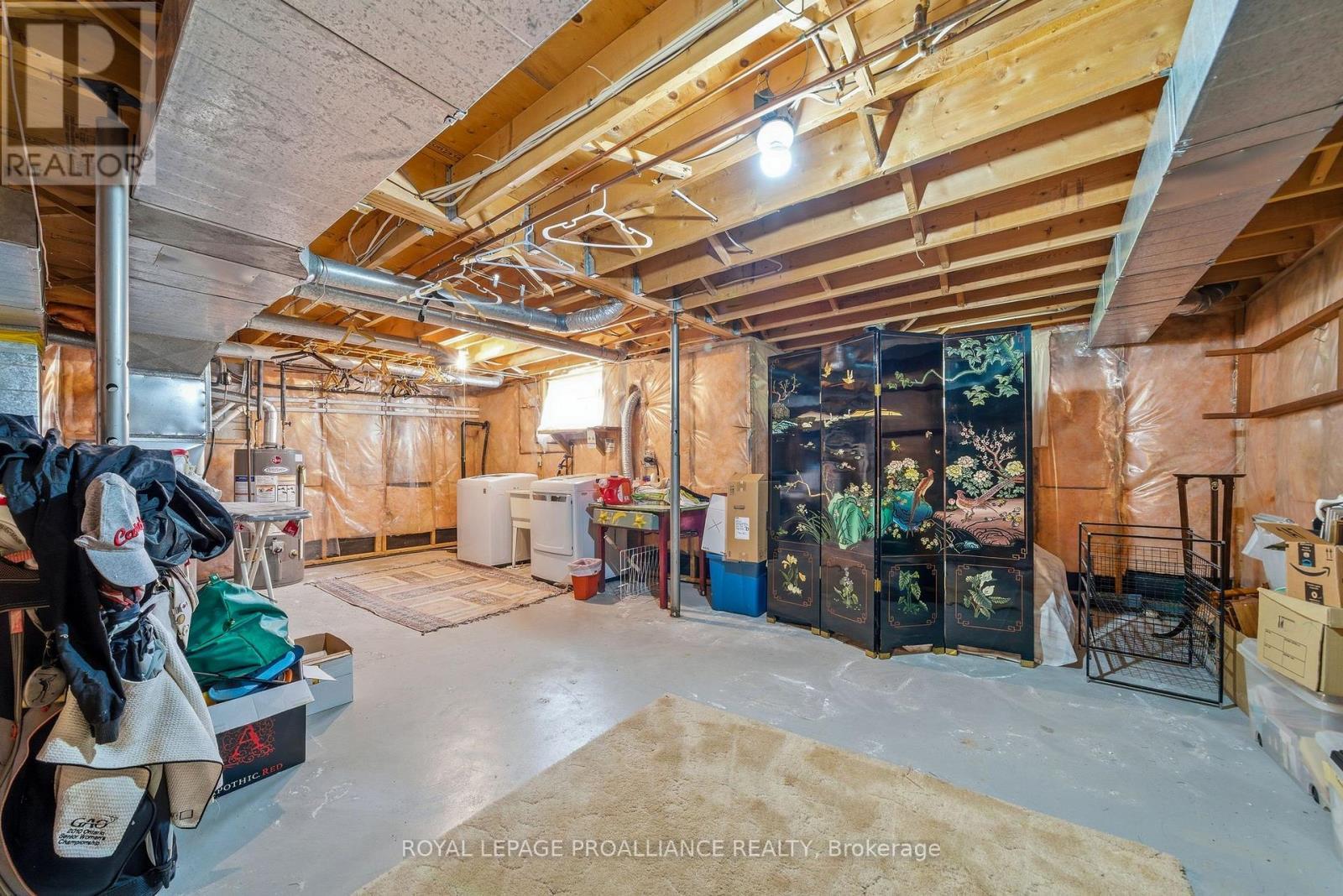 












125 TRACEY PARK DRIVE

,
Belleville (Belleville Ward),




Ontario
K8P5C7

