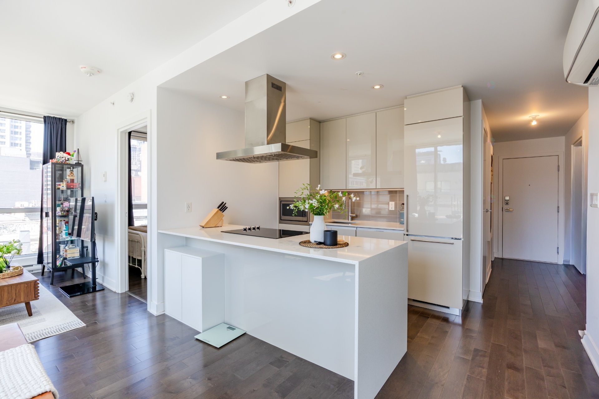 









1239


Rue Drummond

, 601,
Montréal (Ville-Marie),




QC
H3G1V8

