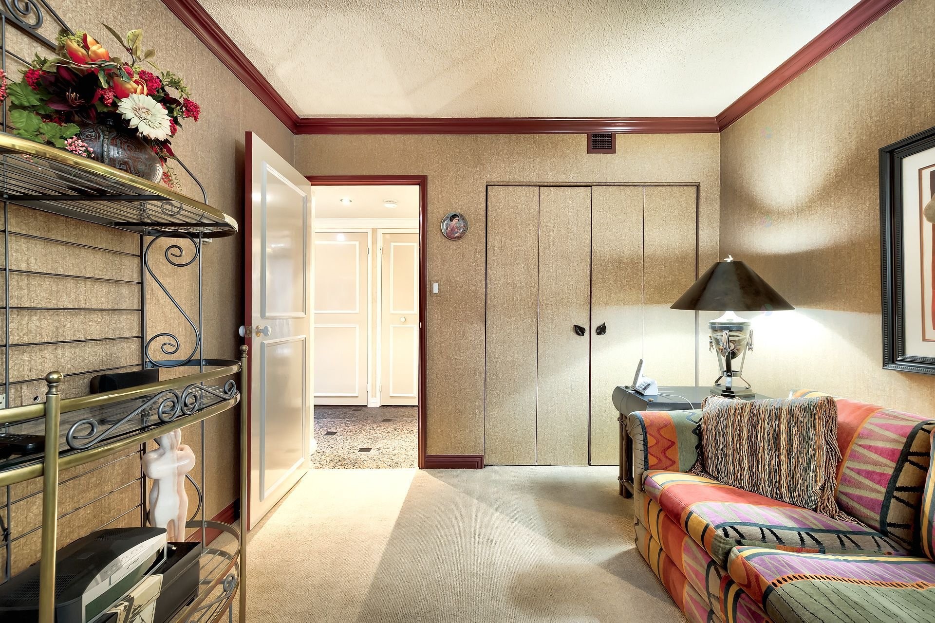 









5720


Av. Rembrandt

, 205,
Côte-Saint-Luc,




QC
H4W3A1

