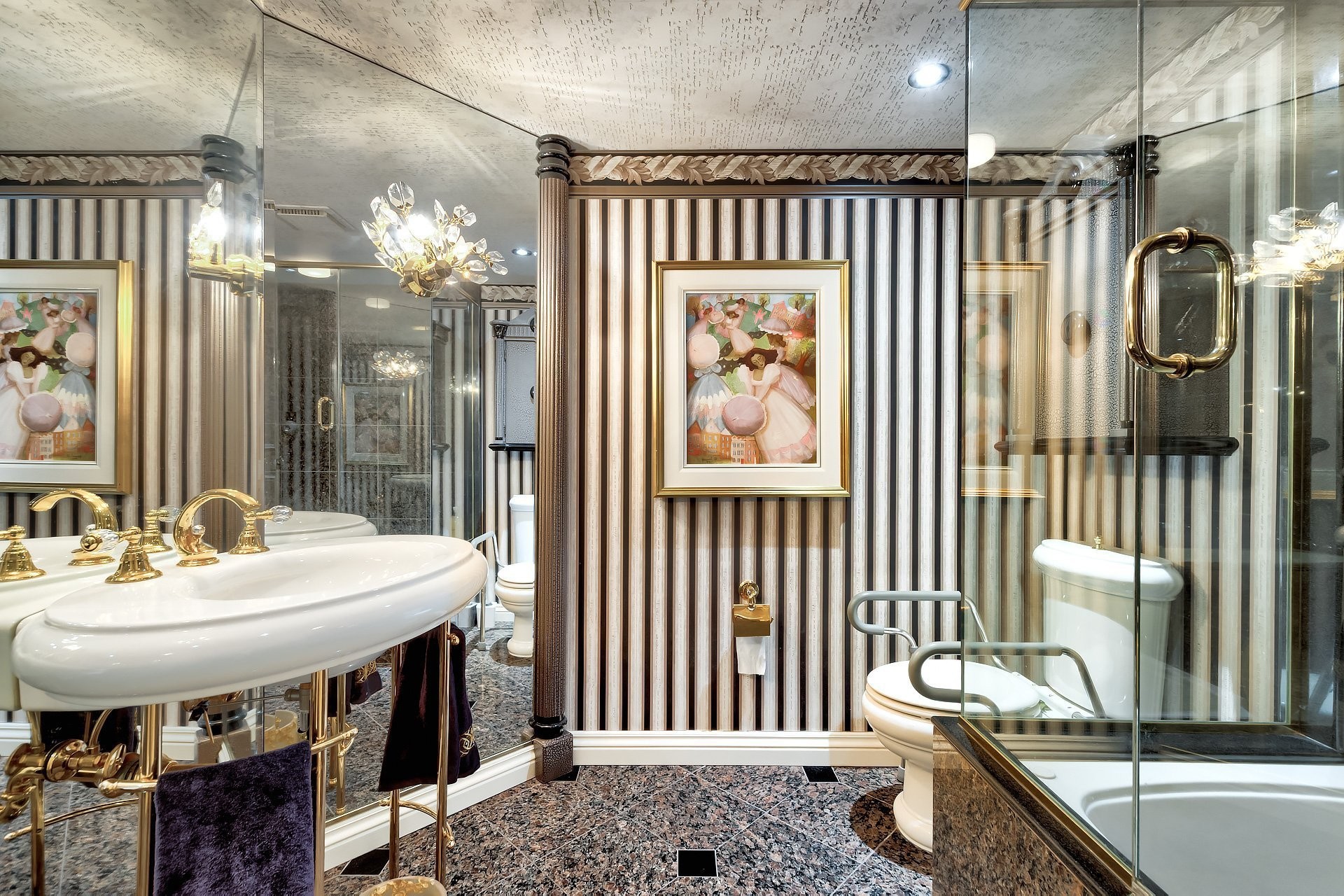 









5720


Av. Rembrandt

, 205,
Côte-Saint-Luc,




QC
H4W3A1

