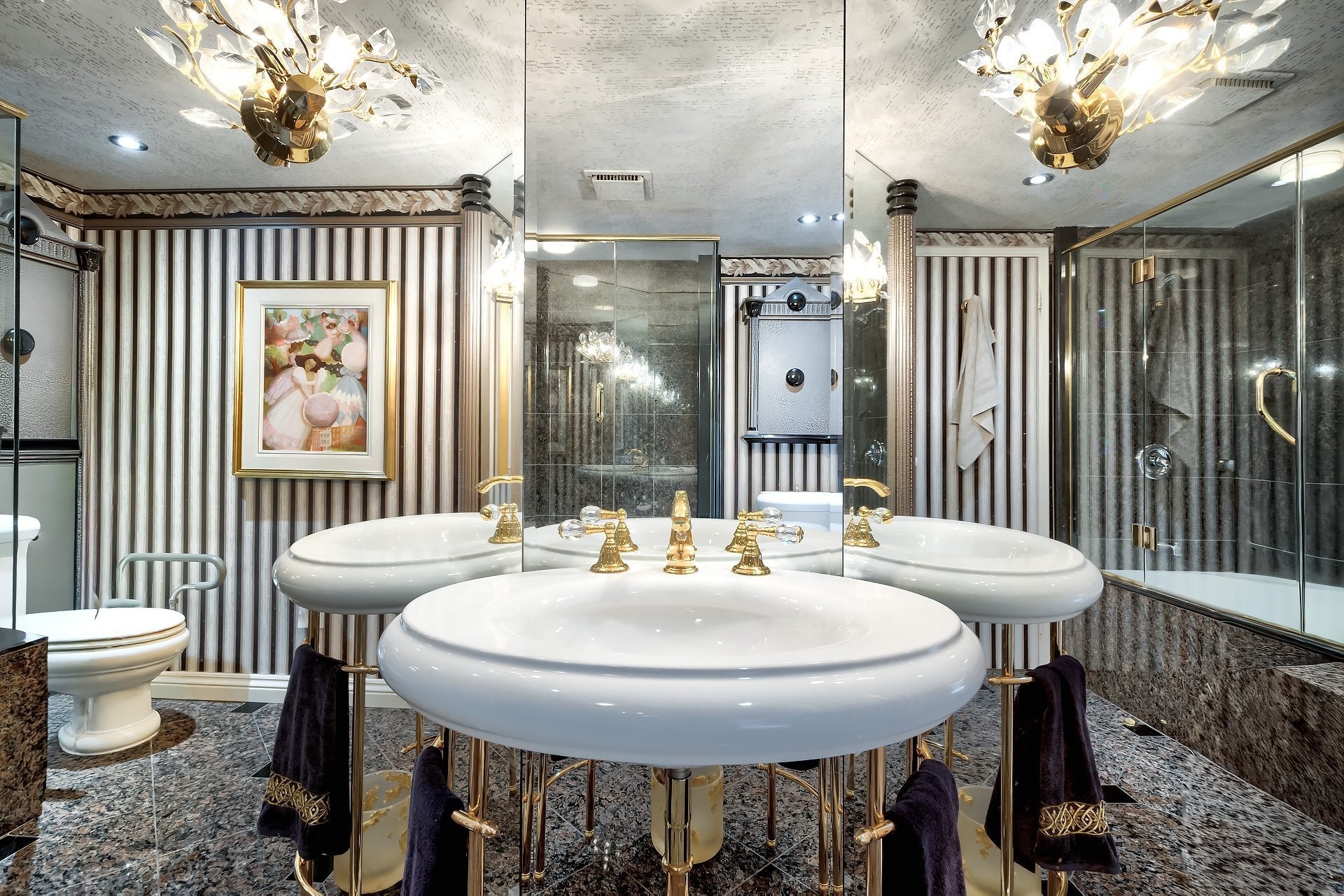 









5720


Av. Rembrandt

, 205,
Côte-Saint-Luc,




QC
H4W3A1

