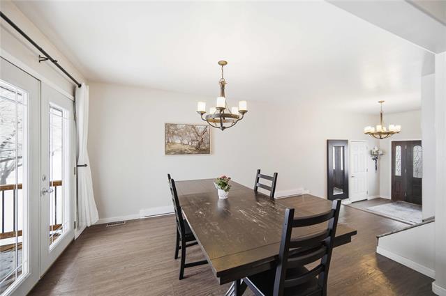 









270


BERNAT

RD,
Grande Pointe,




MB
R5A 1H1

