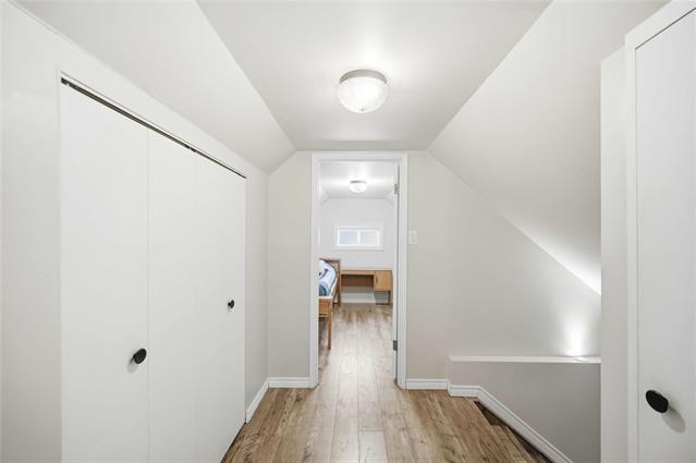 









270


BERNAT

RD,
Grande Pointe,




MB
R5A 1H1

