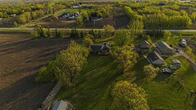 









270


BERNAT

RD,
Grande Pointe,




MB
R5A 1H1

