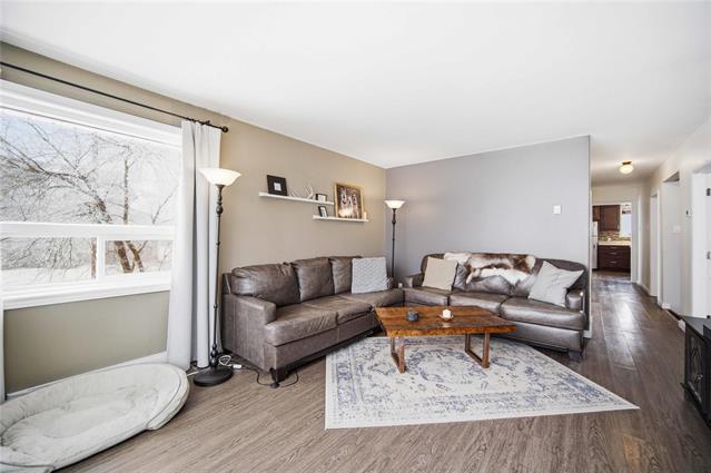 









270


BERNAT

RD,
Grande Pointe,




MB
R5A 1H1

