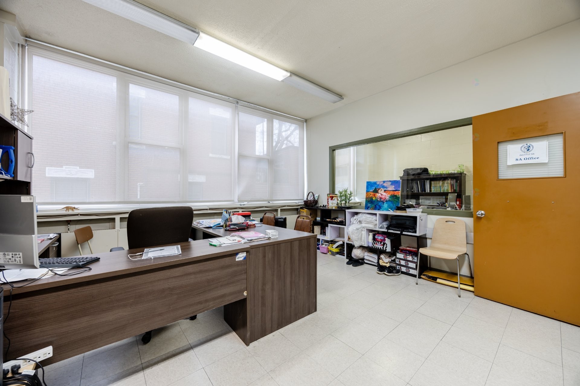 









690


Boul. Crémazie E.

,
Montréal (Villeray/Saint-Michel/Parc-Extension),




QC
H2P1E9

