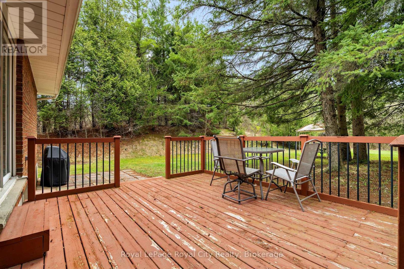 












4620 20 SIDE ROAD N

,
Puslinch,




Ontario
N1H6J3

