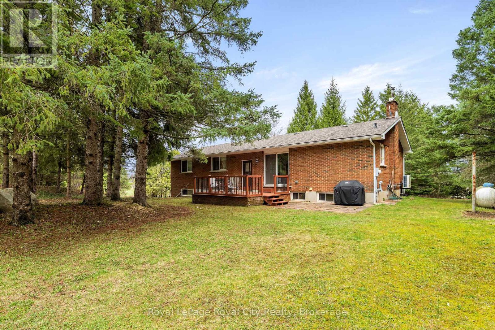 












4620 20 SIDE ROAD N

,
Puslinch,




Ontario
N1H6J3

