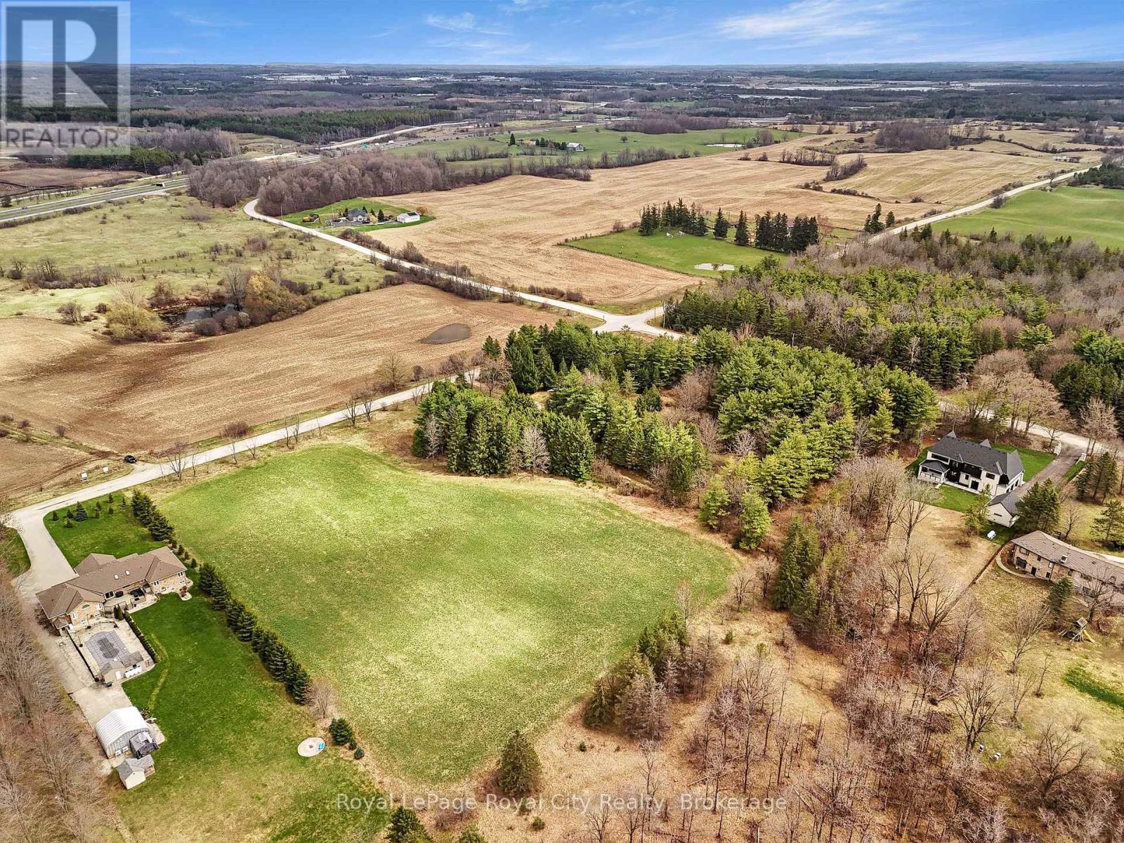 












4620 20 SIDE ROAD N

,
Puslinch,




Ontario
N1H6J3

